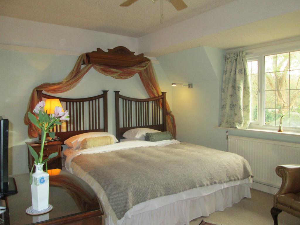 Crossways House Bed And Breakfast Ист-Каус Номер фото