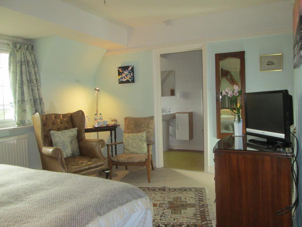 Crossways House Bed And Breakfast Ист-Каус Экстерьер фото